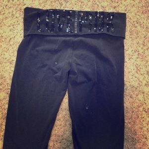 Pink capris yoga pants